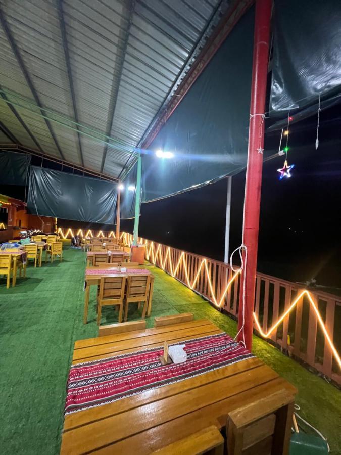 Mak Homestay Upstairs With 5 Bedrooms Kampong Kundassan Eksteriør bilde